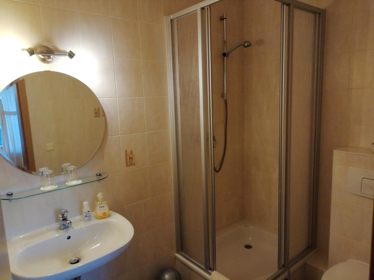 Gaststaette & Pension Zum Tuermer Annaberg-Buchholz Bagian luar foto